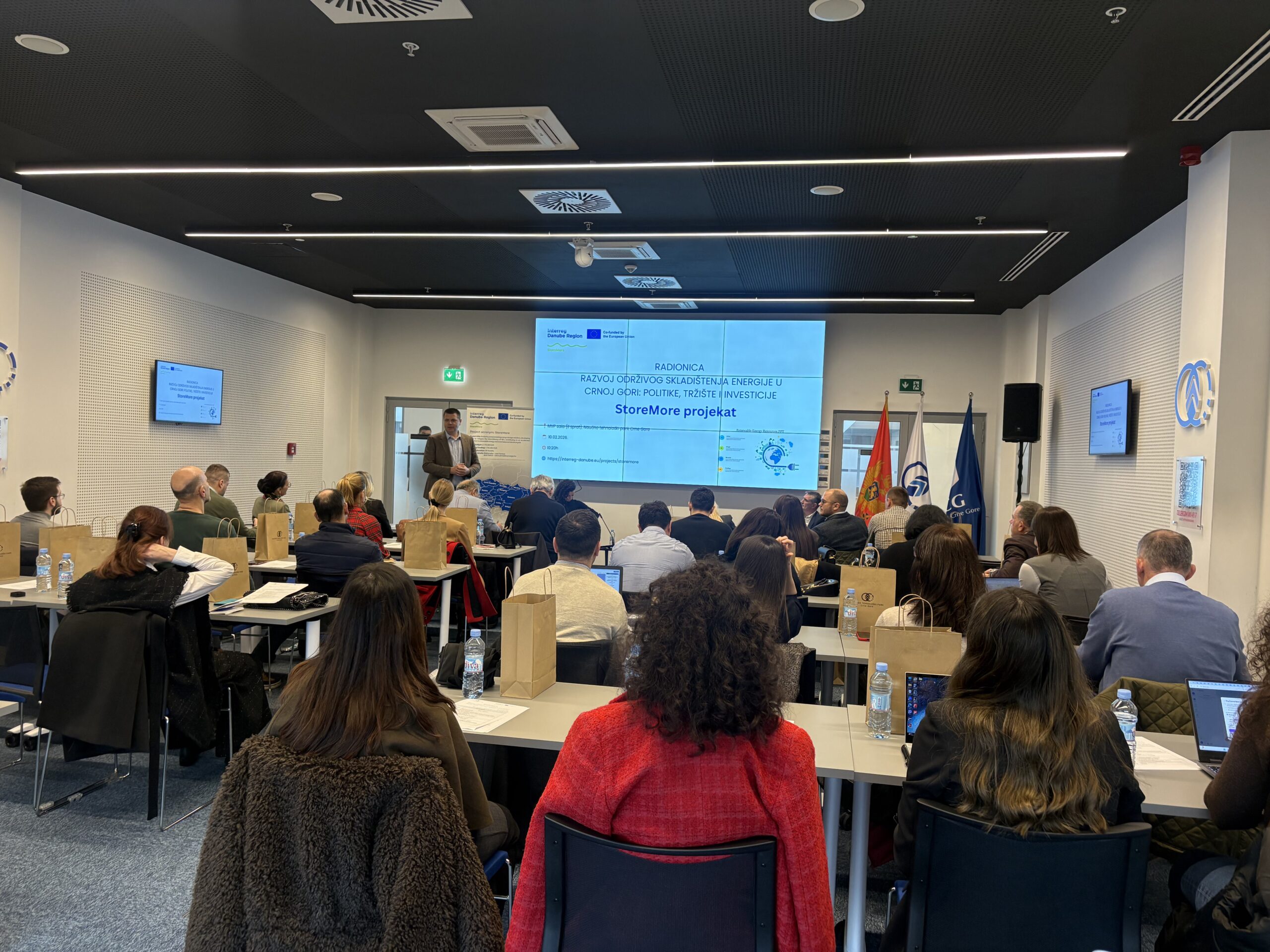 Uspješno održana radionica pod nazivom ‘’Razvoj održivog skladištenja energije u Crnoj Gori – politike, tržište i investicije’’